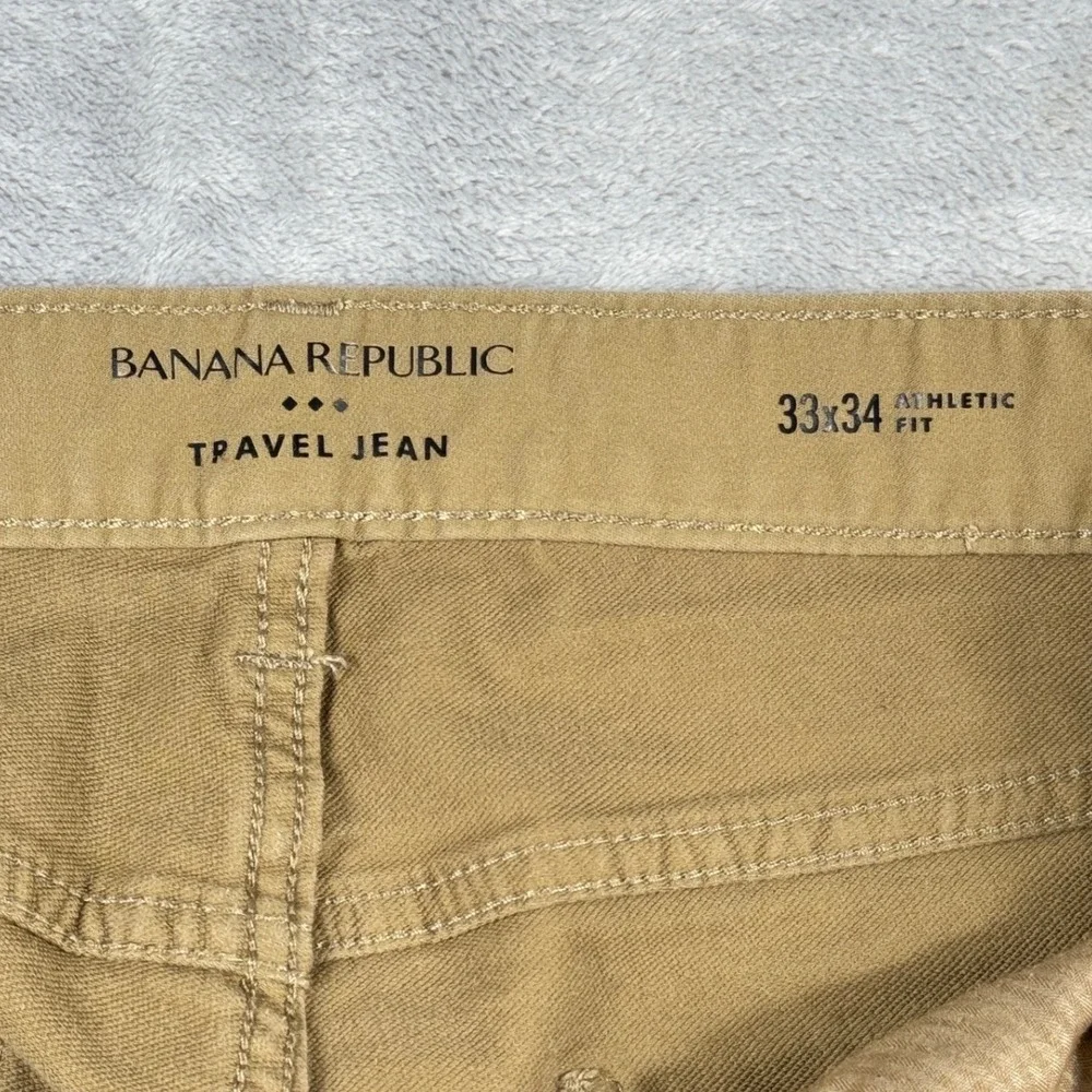 Banana Republic Travel Jean Athletic Mens 33x34 (34x32)‎ Khaki Tan Stretch Pants